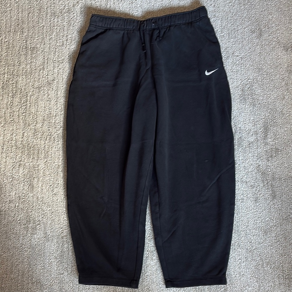 Nike Women's Black Wide Leg Pants